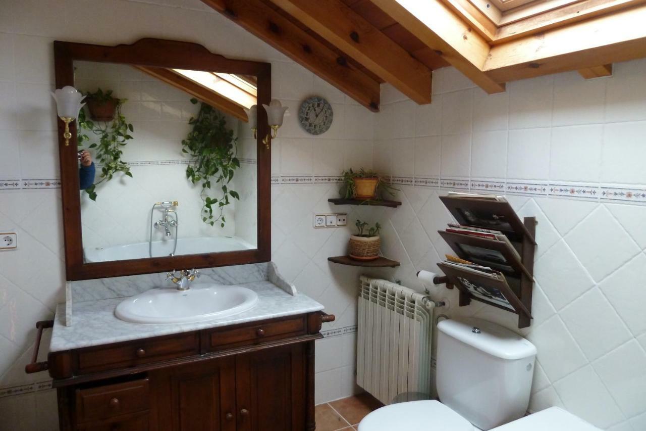 La Casa De Bernuy Guest House Bernuy de Porreros Bagian luar foto