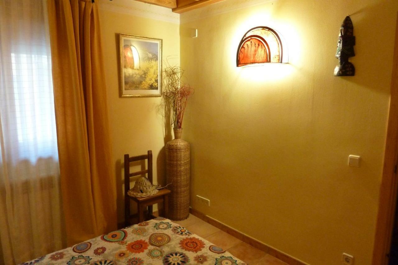 La Casa De Bernuy Guest House Bernuy de Porreros Bagian luar foto