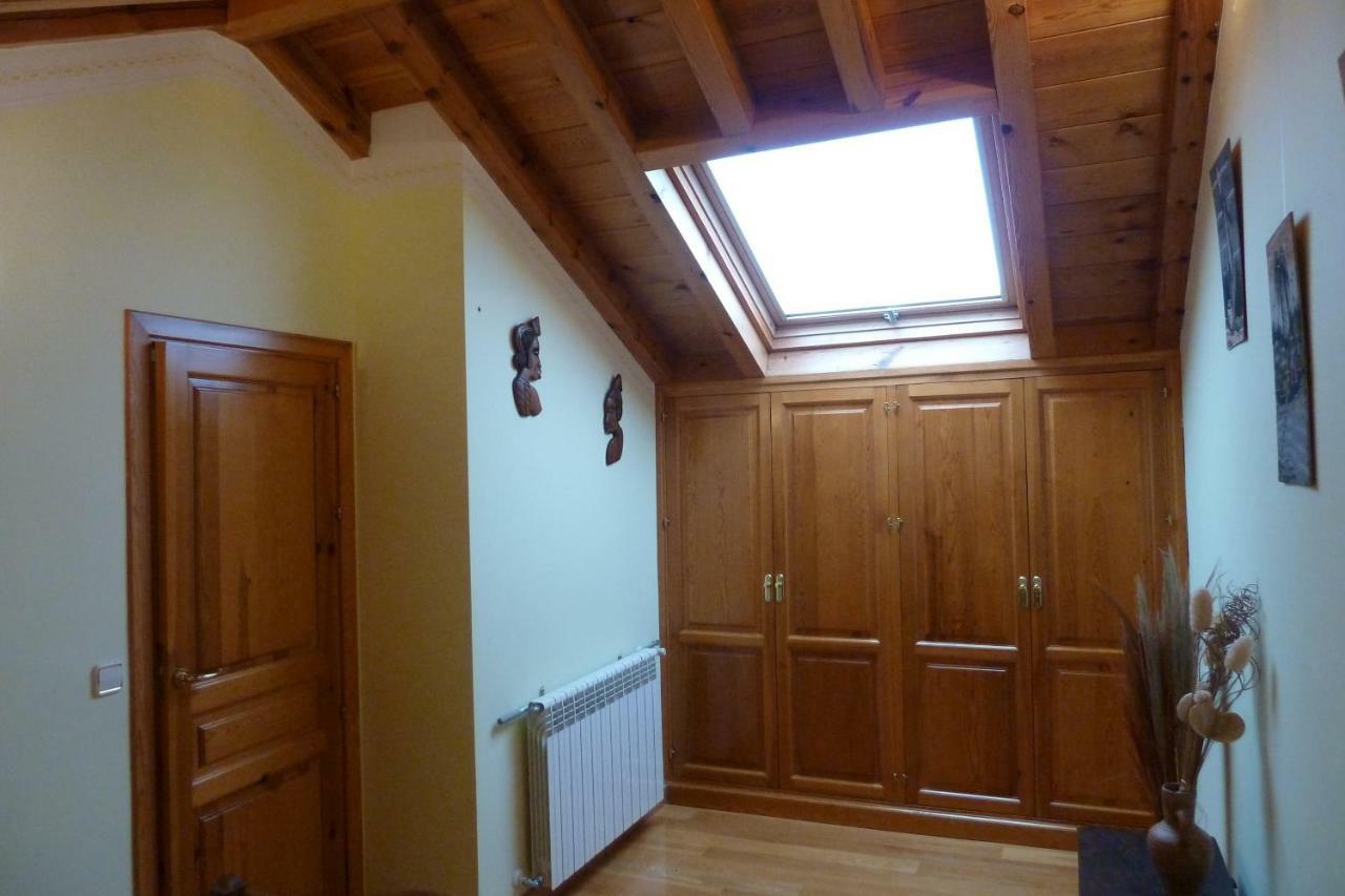 La Casa De Bernuy Guest House Bernuy de Porreros Bagian luar foto