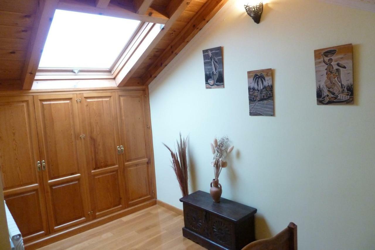 La Casa De Bernuy Guest House Bernuy de Porreros Bagian luar foto