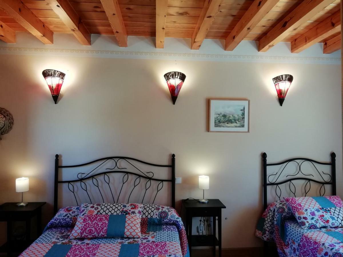 La Casa De Bernuy Guest House Bernuy de Porreros Bagian luar foto